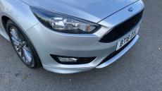 Ford Focus 1.0 EcoBoost 140 ST-Line Navigation 5dr Petrol Hatchback